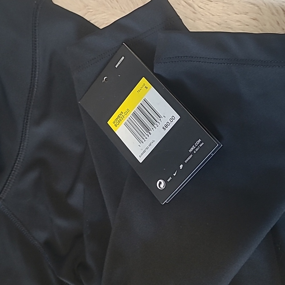 Nike Pocket Leggings - Picture 5 of 5